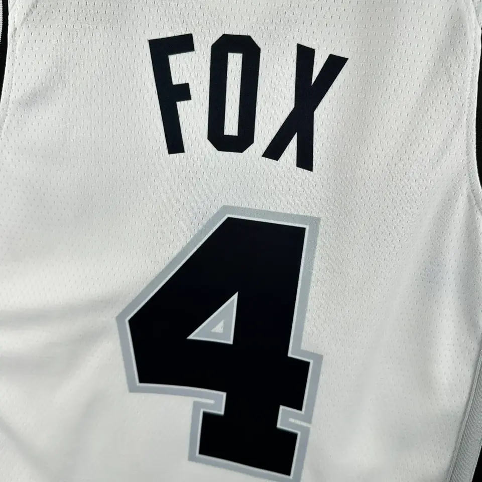 Foto 6 de Spurs blanco número 4 Fox