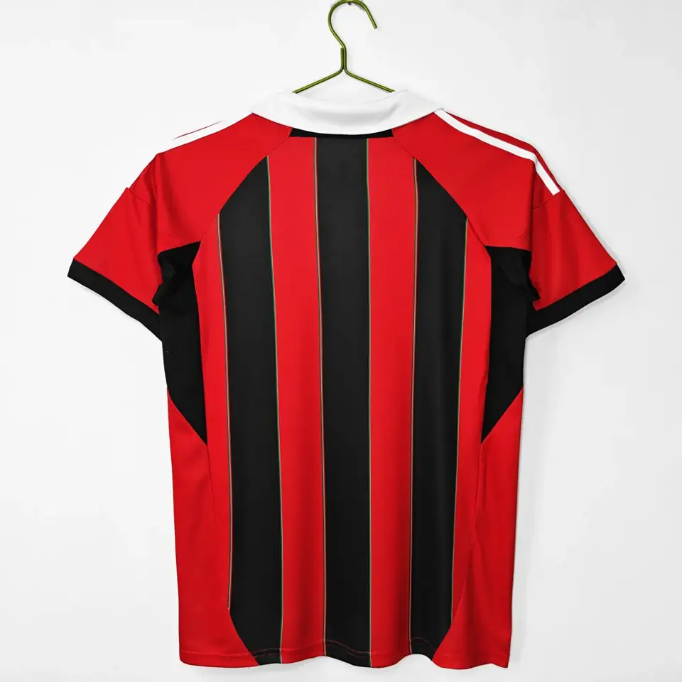 Foto 4 de Temporada 2012/13 AC Milan local 0B