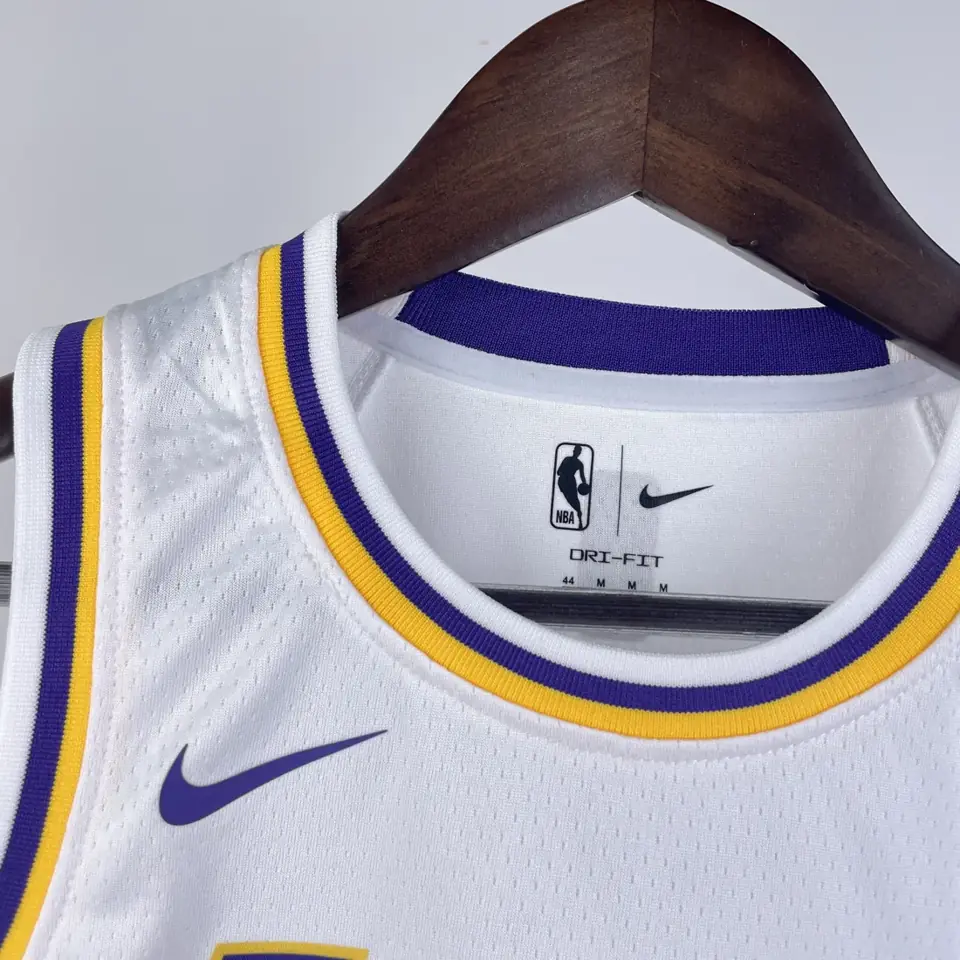 Foto 6 de Juvenil para niños: Lakers blanco nº 6 James