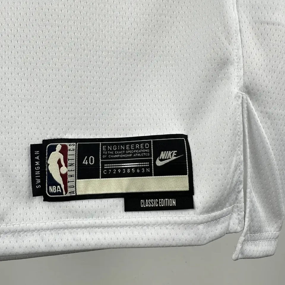 Foto 7 de Temporada 2025 Warriors retro número 10 Butler