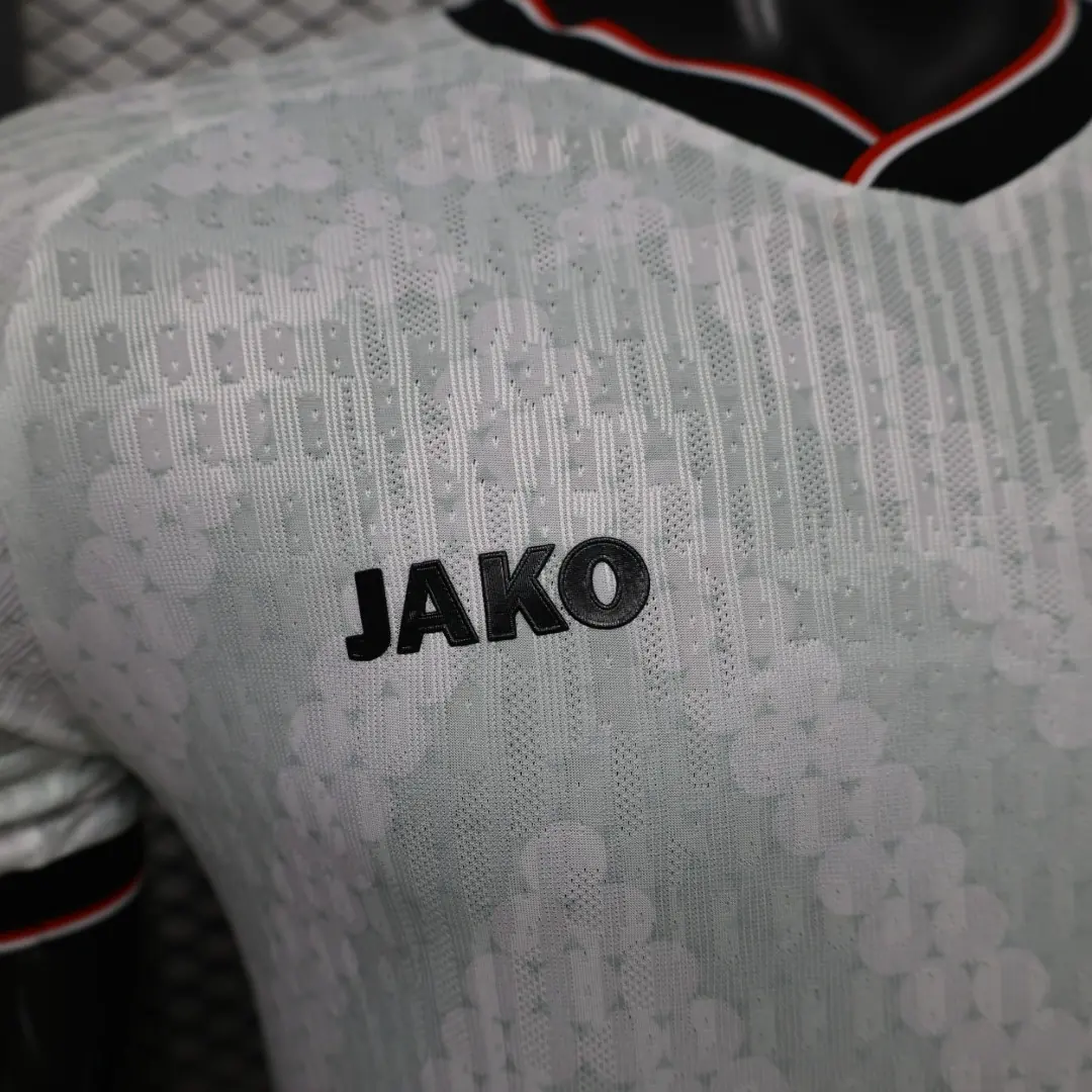 Foto 6 de Versión jugador 26.27 Irak visitante S a 2XL
