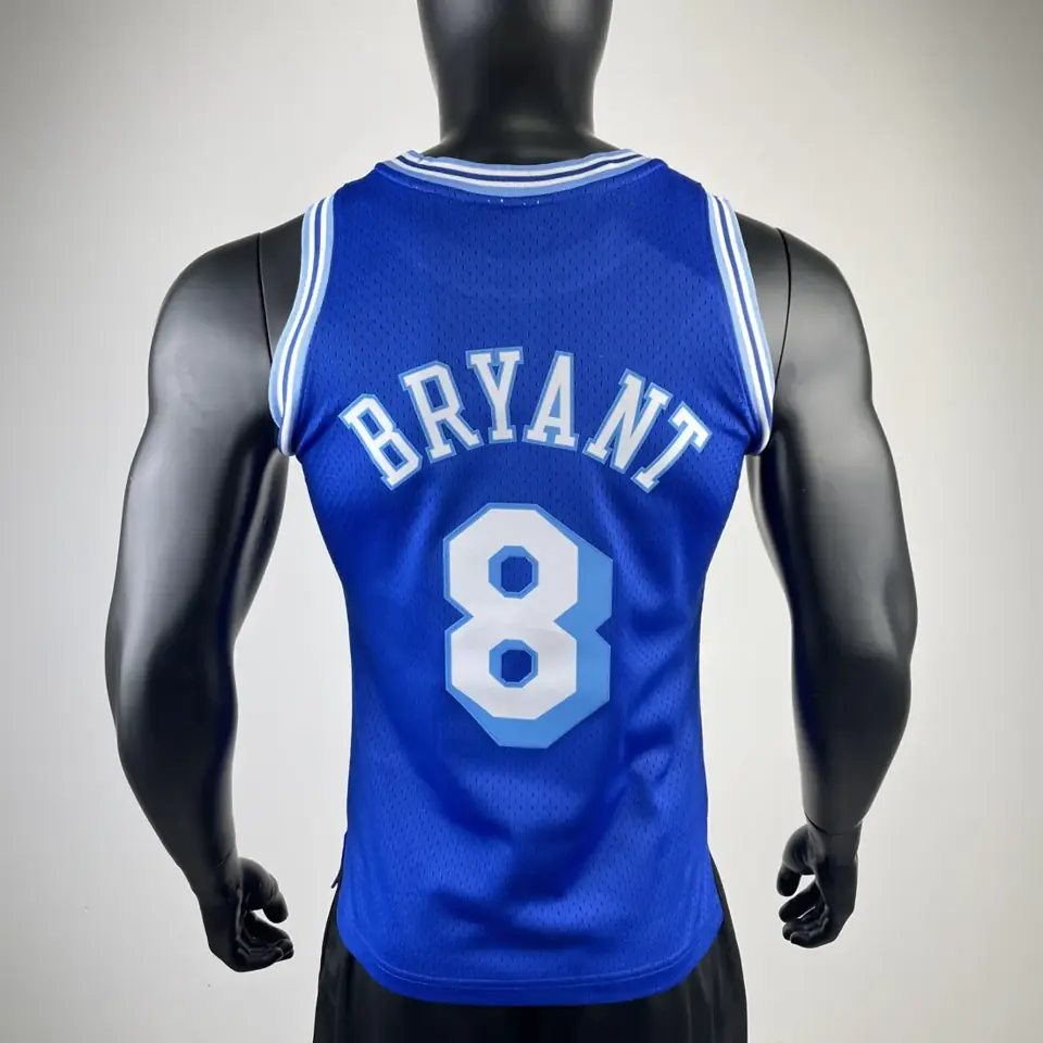 Foto 2 de MN versión aficionados camiseta retro con estampado térmico: Lakers temporada 1996/97 azul Nº 8 Kobe