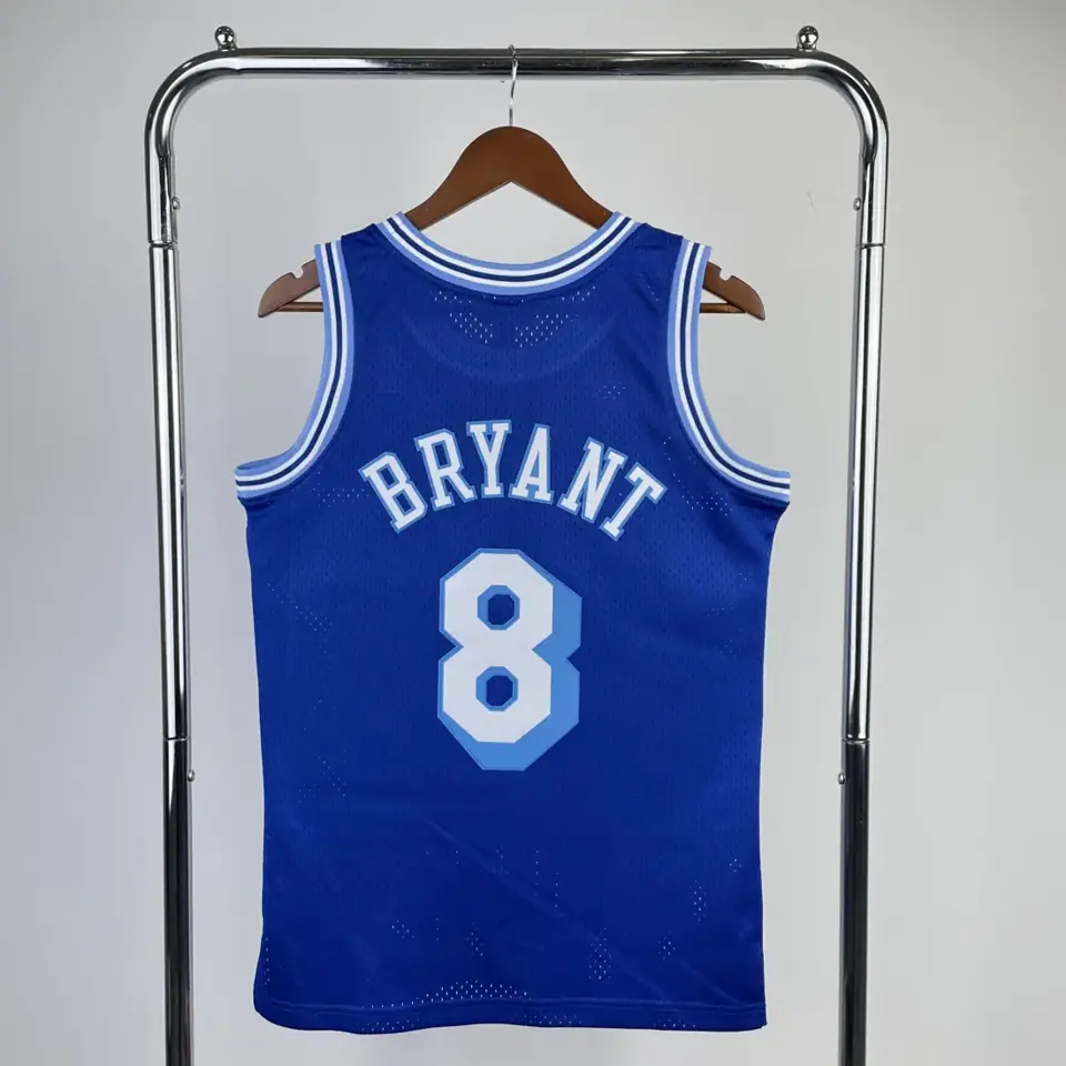 Foto 4 de MN versión aficionados camiseta retro con estampado térmico: Lakers temporada 1996/97 azul Nº 8 Kobe