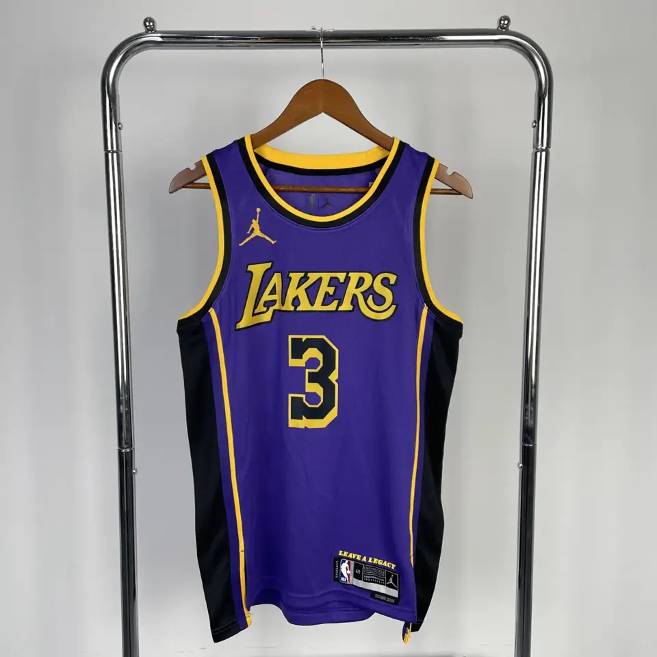Foto 1 de Temporada 23 Lakers edición Jumpman número 3 Davis
