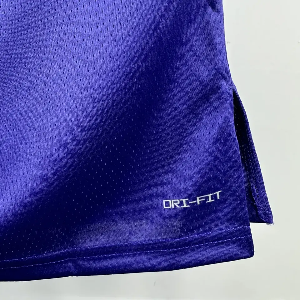 Foto 2 de Temporada 25 Lakers Edición Ciudad número 77 Dončić