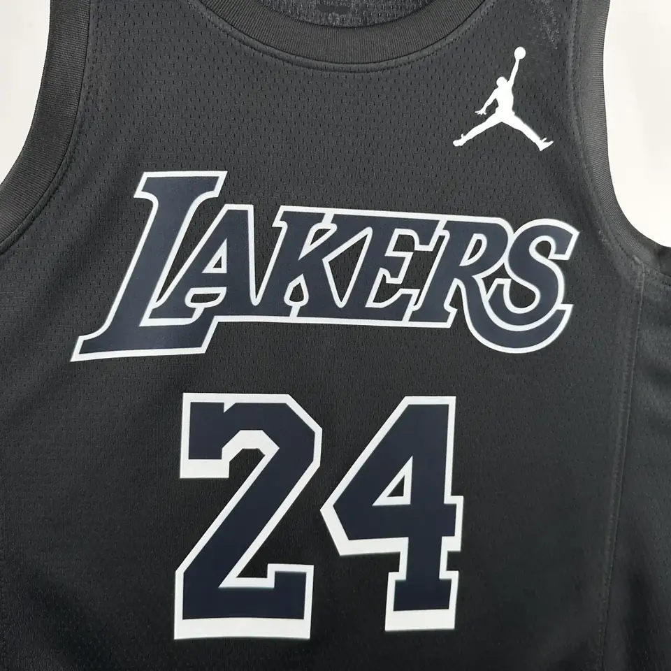 Foto 4 de Lakers negro Edición Homenaje #24 Kobe