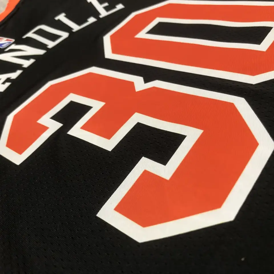 Foto 8 de Temporada 23 Knicks Edición Ciudad Número 30 Randle