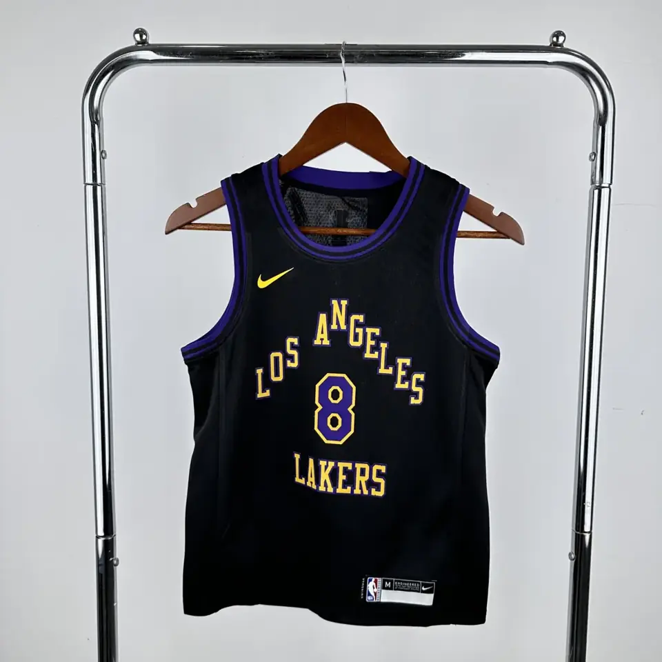 Foto 1 de Juvenil: Temporada 24 Lakers City Edition nº 8 Kobe