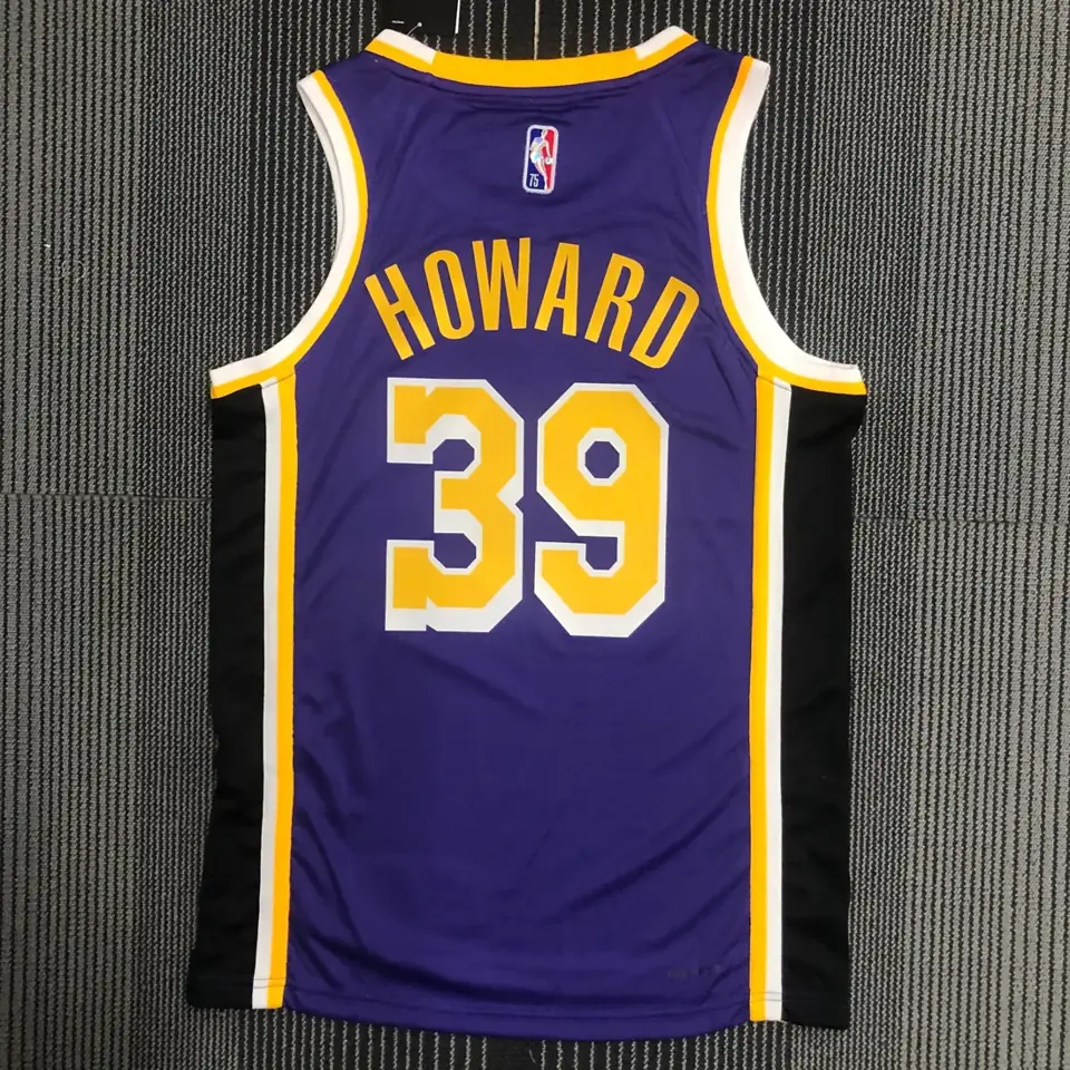 Foto 5 de 75 aniversario Lakers Edición Jumpman número 39 Howard