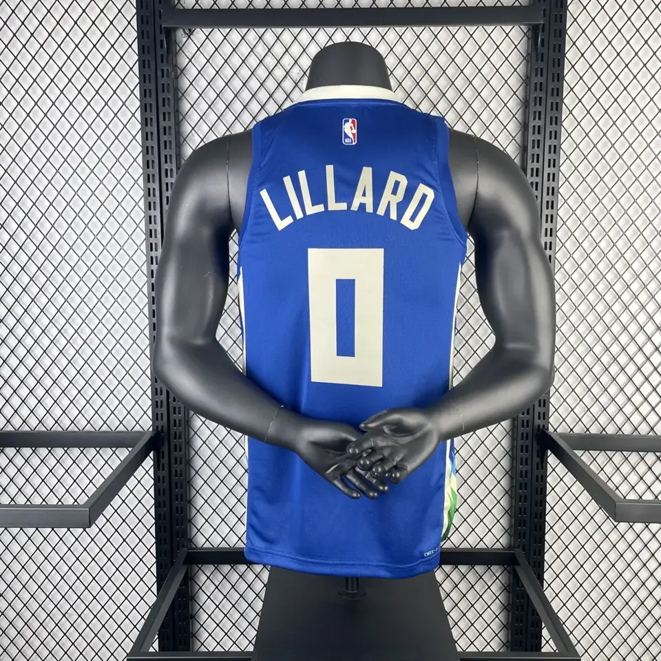 Foto 2 de Temporada 23 Bucks Edición City número 0 Lillard