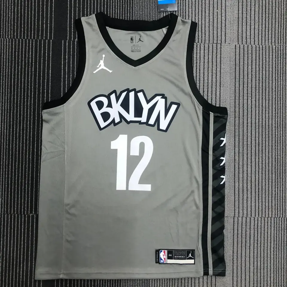 Foto 1 de Nets modelo Jumpman gris número 12 Harris