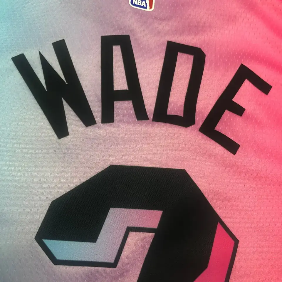 Foto 5 de Temporada 21 Heat de Miami edición ciudad con degradado, n.º 3 Dwyane Wade