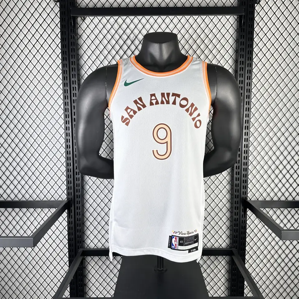 Foto 3 de Temporada 24 - Spurs - Edición Ciudad - nº 9 Parker