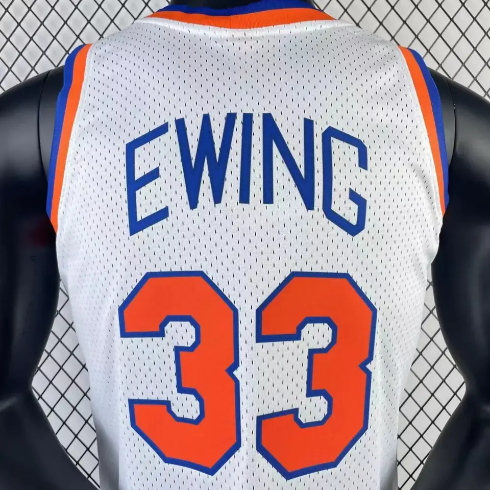 Foto 2 de Camiseta retro MN versión aficionado, termotransferida: Knicks temporada 1991/92 blanco nº 33 Patrick Ewing
