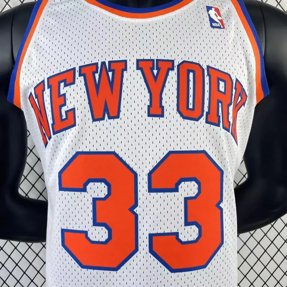Foto 6 de Camiseta retro MN versión aficionado, termotransferida: Knicks temporada 1991/92 blanco nº 33 Patrick Ewing