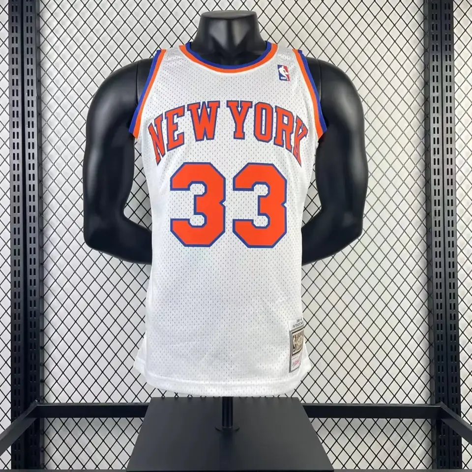 Foto 8 de Camiseta retro MN versión aficionado, termotransferida: Knicks temporada 1991/92 blanco nº 33 Patrick Ewing
