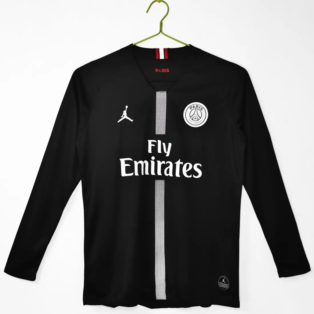 Foto 1 de Manga larga: Temporada 2018/19 Paris Saint-Germain local retro 3B