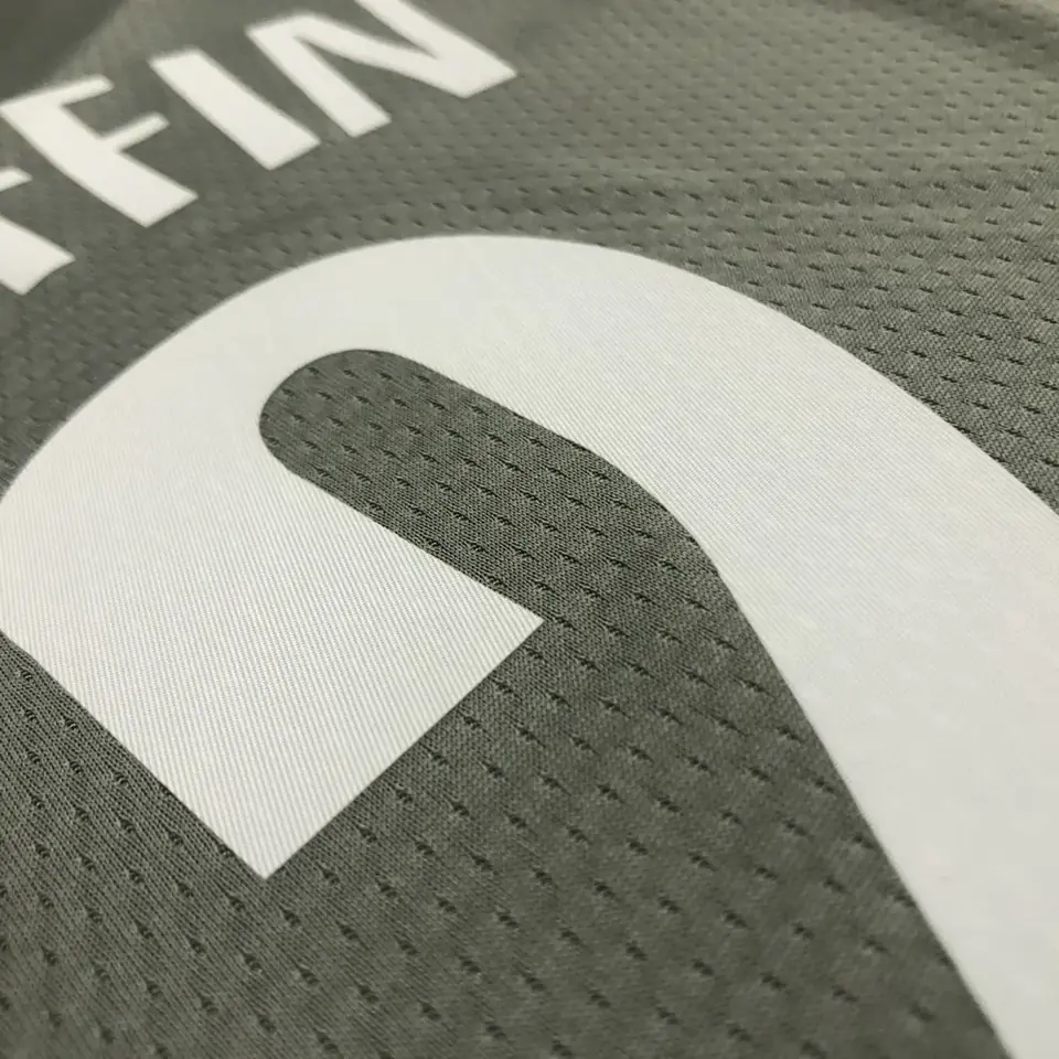 Foto 6 de Nets modelo Jumpman gris número 2 Griffin
