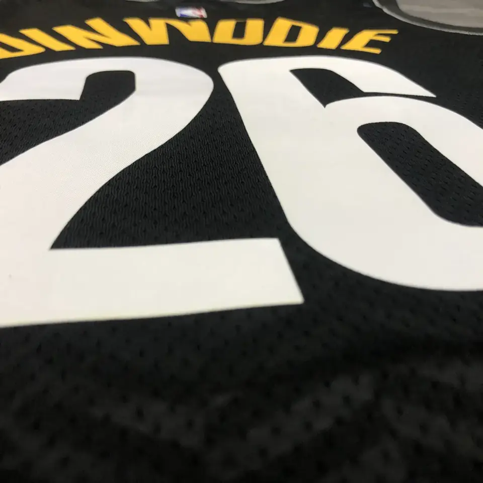 Foto 7 de Temporada 21 Nets de Brooklyn edición ciudad (estilo grafiti), n.º 26 Spencer Dinwiddie