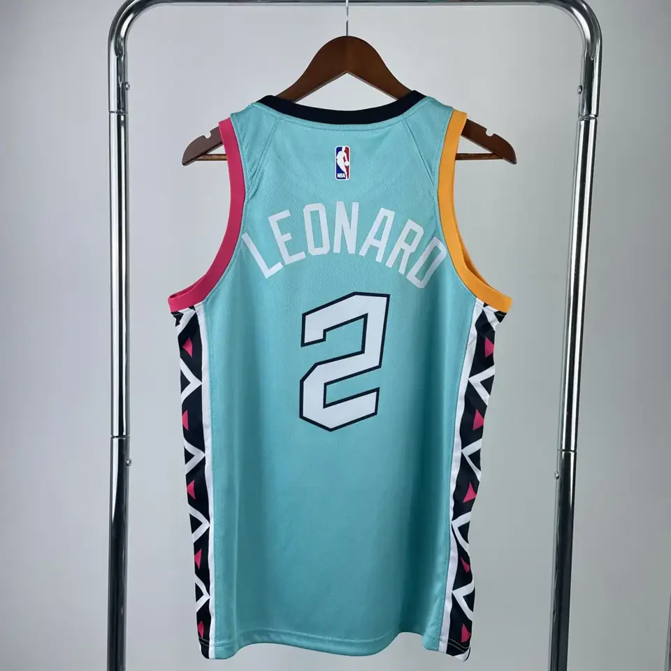 Foto 2 de Temporada 23 Spurs City Edition nº2 Leonard