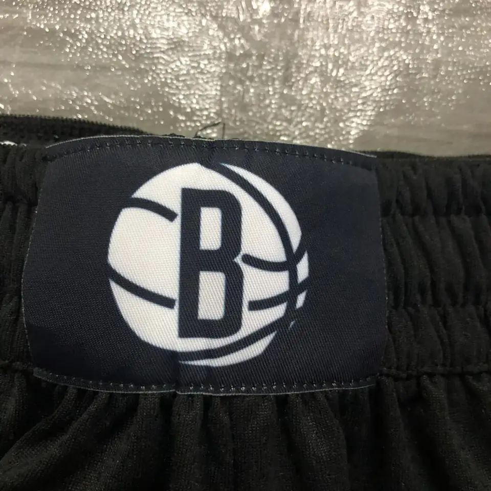 Foto 5 de Temporada 20 Nets pantalones cortos negros edición City (camuflaje)