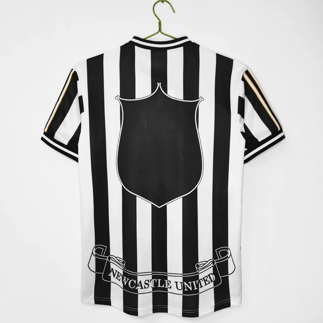 Foto 2 de Temporada 1997/99 Newcastle United local retro 8A