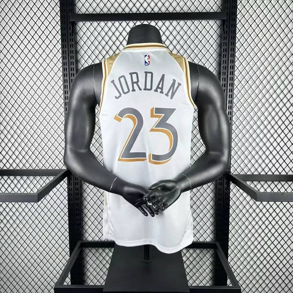 Foto 2 de Temporada 25 Bulls edición Ciudad número 23 Jordan