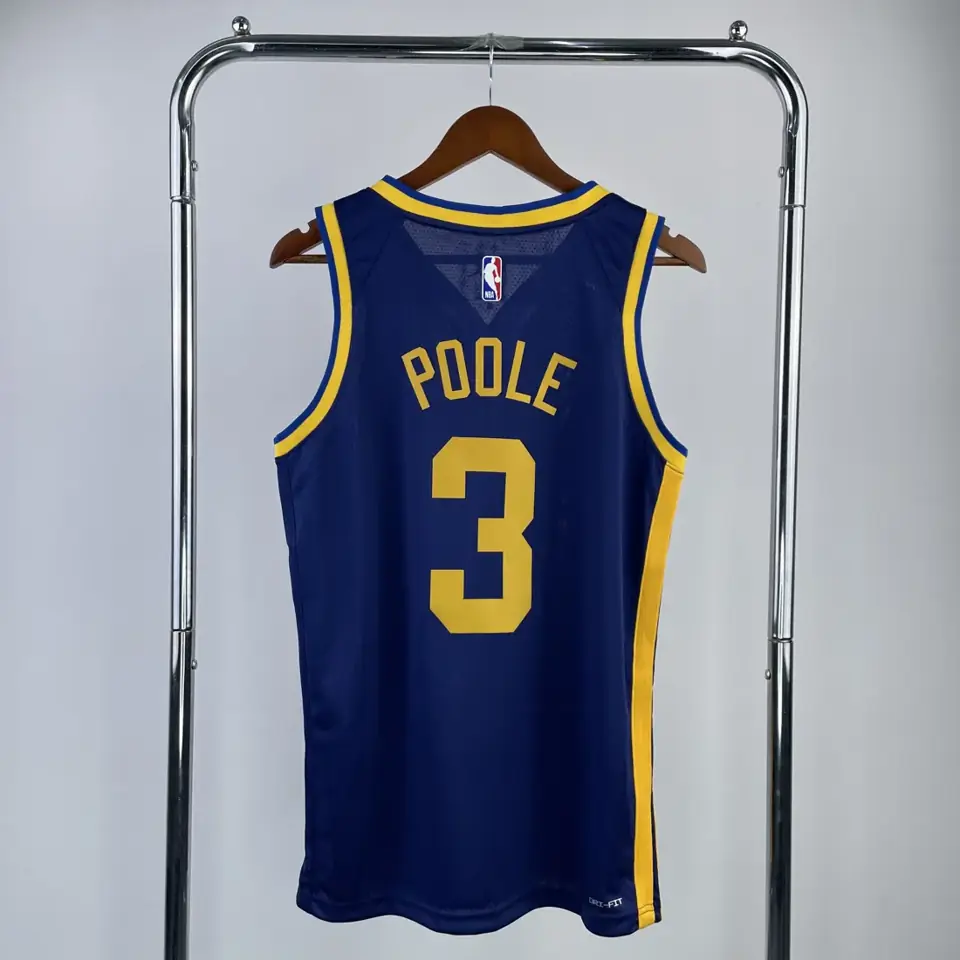 Foto 2 de Temporada 23 Warriors Versión Jumpman número 3 Poole