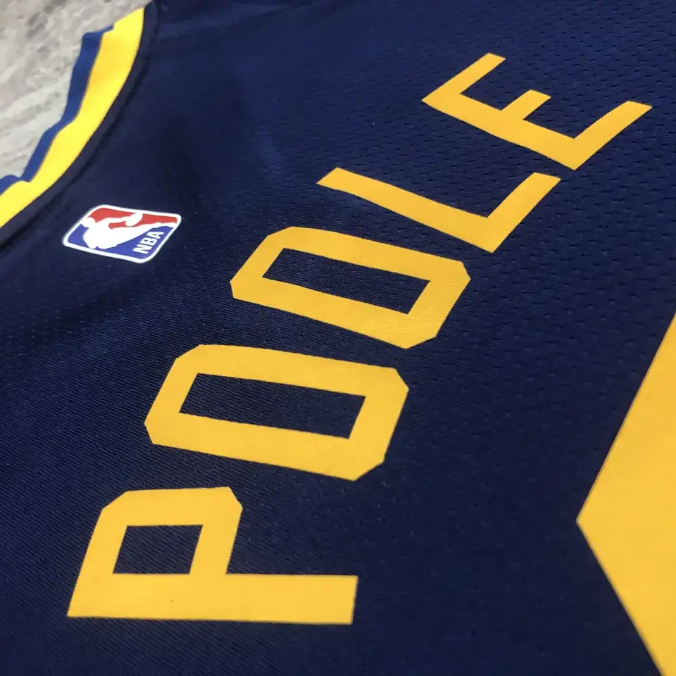 Foto 3 de Temporada 23 Warriors Versión Jumpman número 3 Poole
