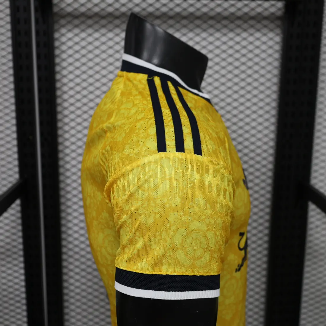 Foto 5 de 26-27 Leeds United visitante S-2XL