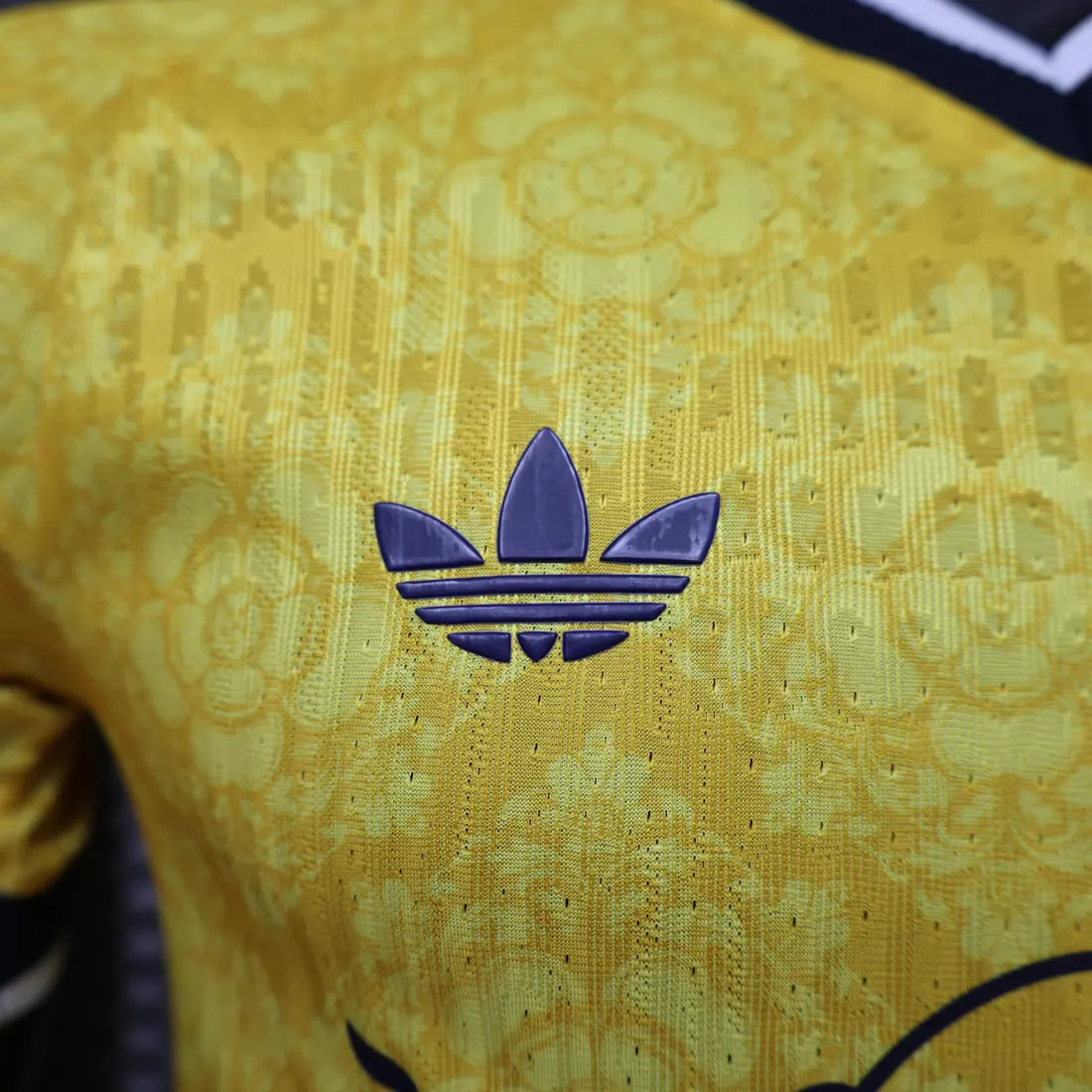 Foto 8 de 26-27 Leeds United visitante S-2XL