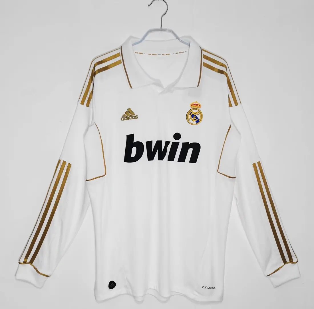 Foto 1 de Manga larga: temporada 2011/12 Real Madrid primera equipación 3B
