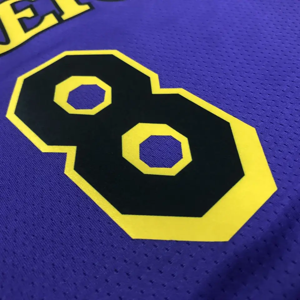 Foto 8 de Temporada 23 Lakers edición Jumpman número 8 Kobe