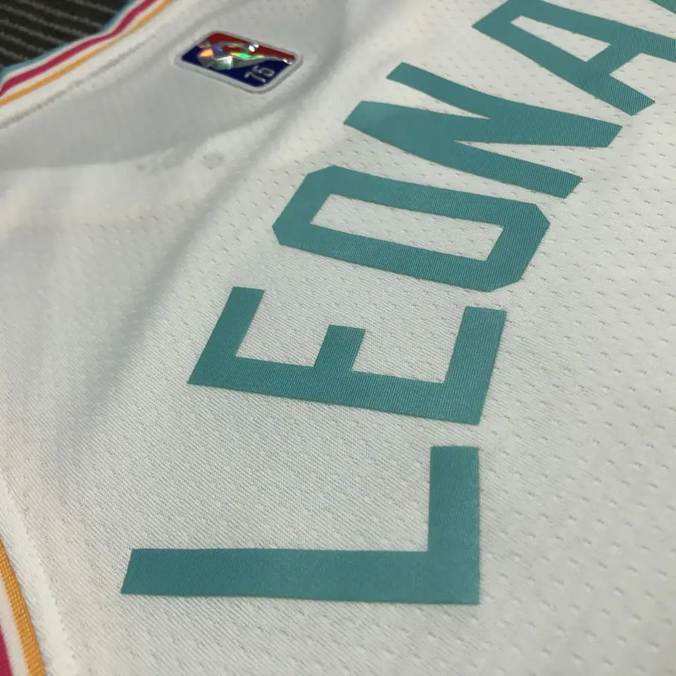 Foto 7 de temporada 22 Spurs edición ciudad número 2 Leonard