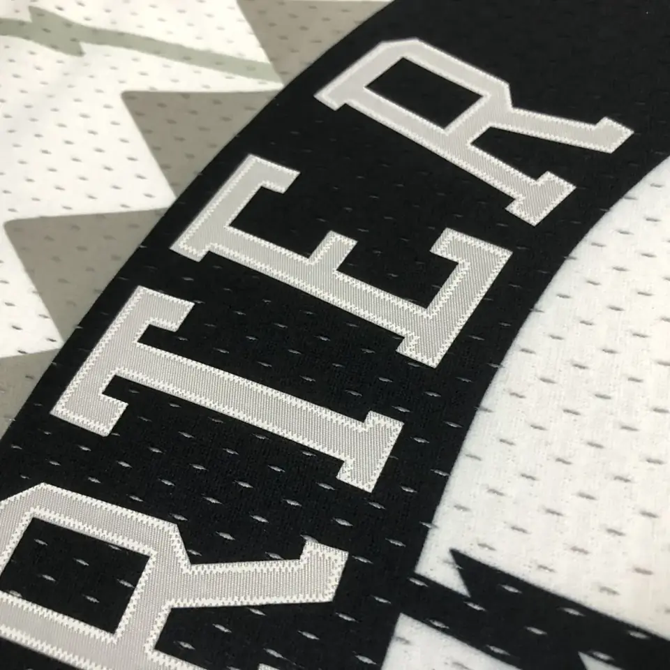 Foto 4 de Camiseta retro termoimpresa MN: SW Toronto Raptors temporada 99 blanco nº 15 Carter
