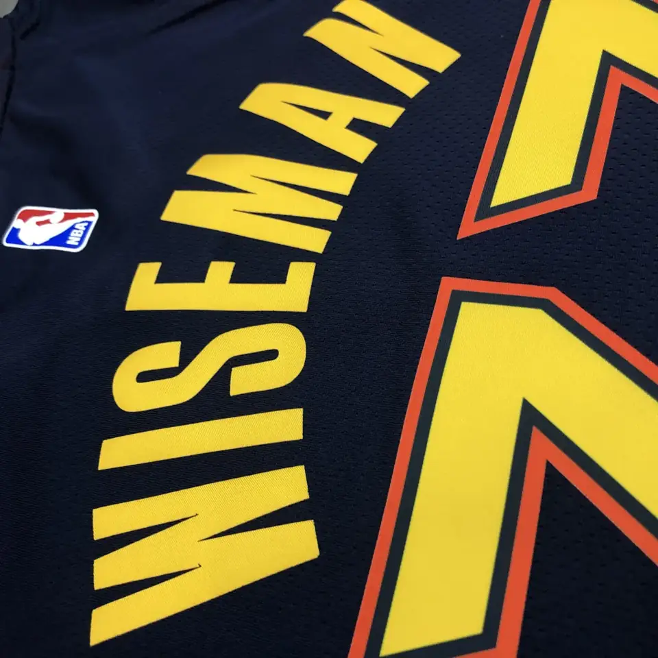 Foto 5 de Temporada 21 Warriors de Golden State edición ciudad, n.º 33 James Wiseman