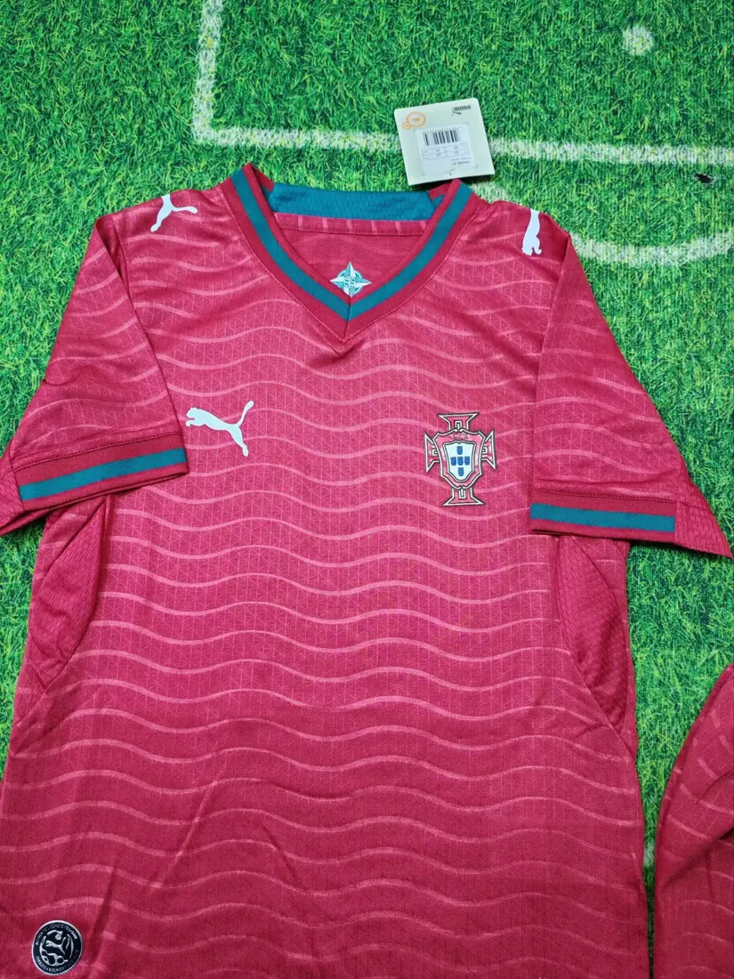 Foto 2 de 2627 Portugal local local conjunto para niños versión jugador