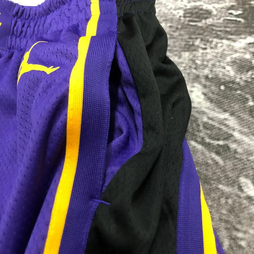 Foto 6 de Temporada 23 Lakers edición Jordan limitada pantalones cortos
