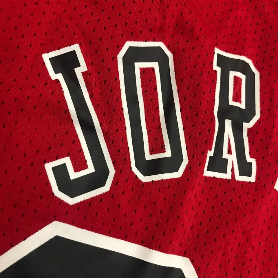 Foto 6 de Mitchellness Bulls de Chicago rojo número 23 Jordan Iverson camiseta retro de malla de manga corta