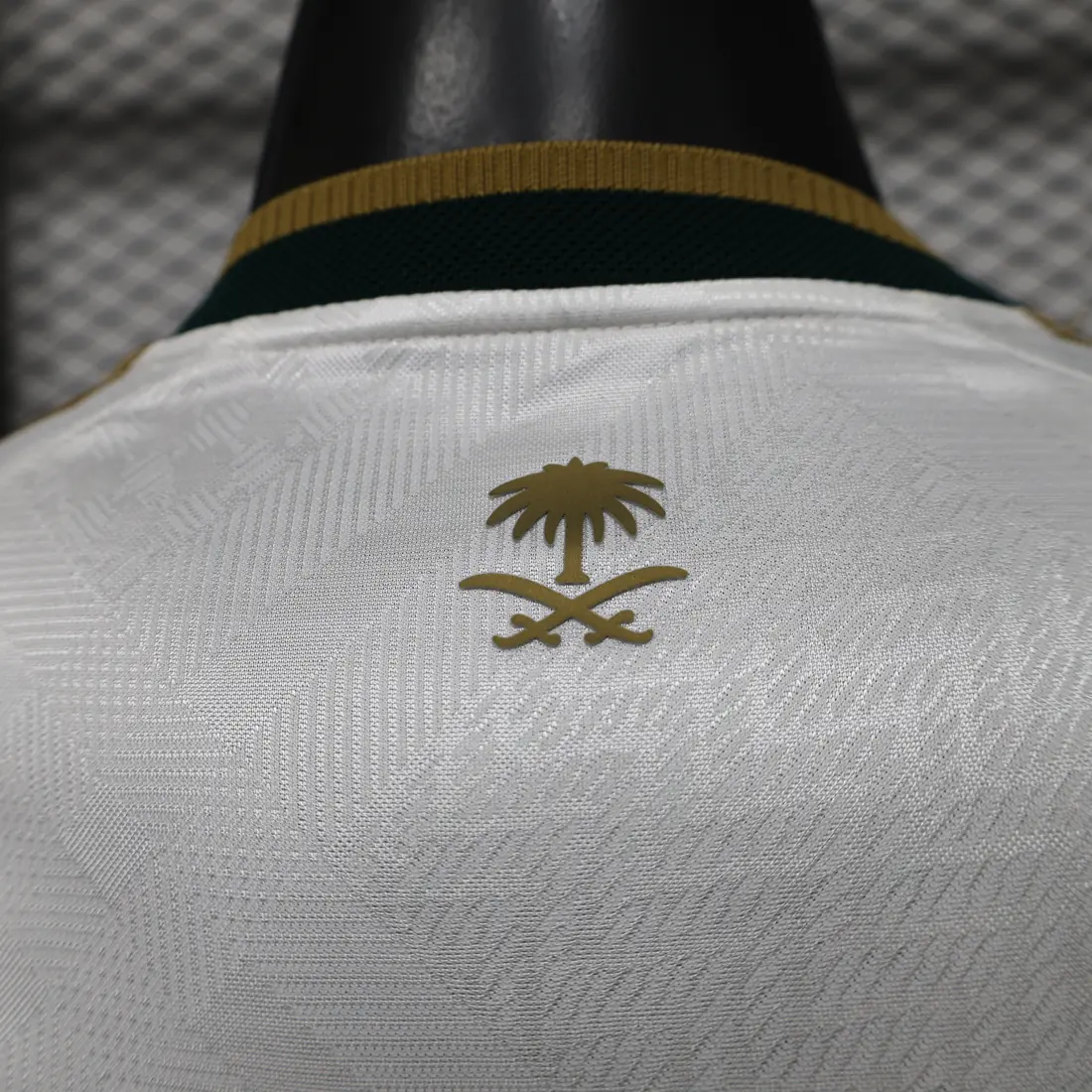 Foto 2 de Versión jugador 26.27 Arabia Saudita visitante S-3XL