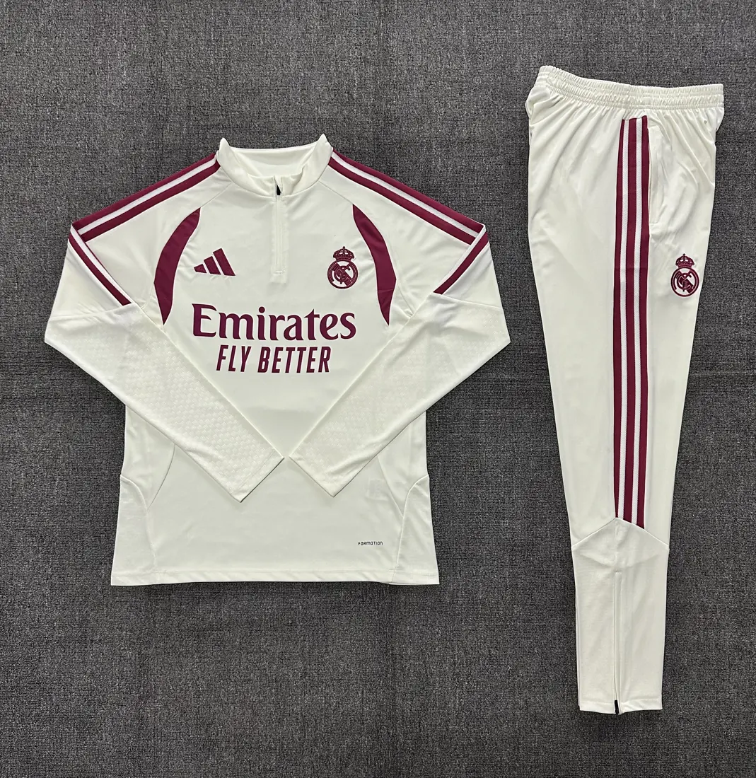 Foto 2 de 26/27 Real Madrid beige