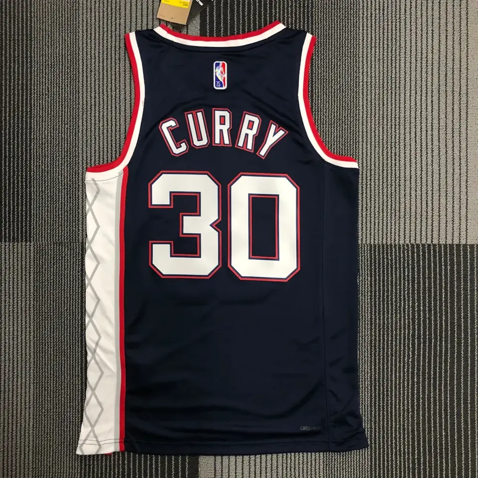 Foto 2 de Temporada 22 Nets City Edition número 30 Curry