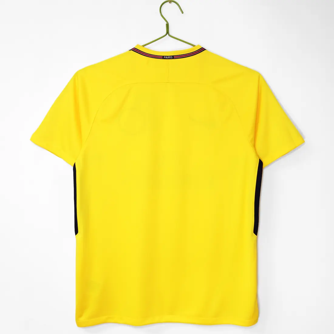 Foto 4 de Temporada 2017/18 Paris Saint-Germain visitante amarillo retro 8A