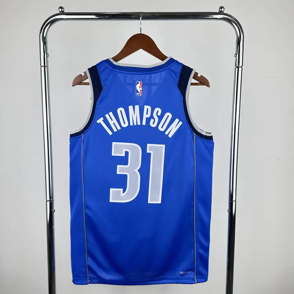 Foto 2 de Temporada 23 Mavericks Visitante Azul Nº 31 Thompson
