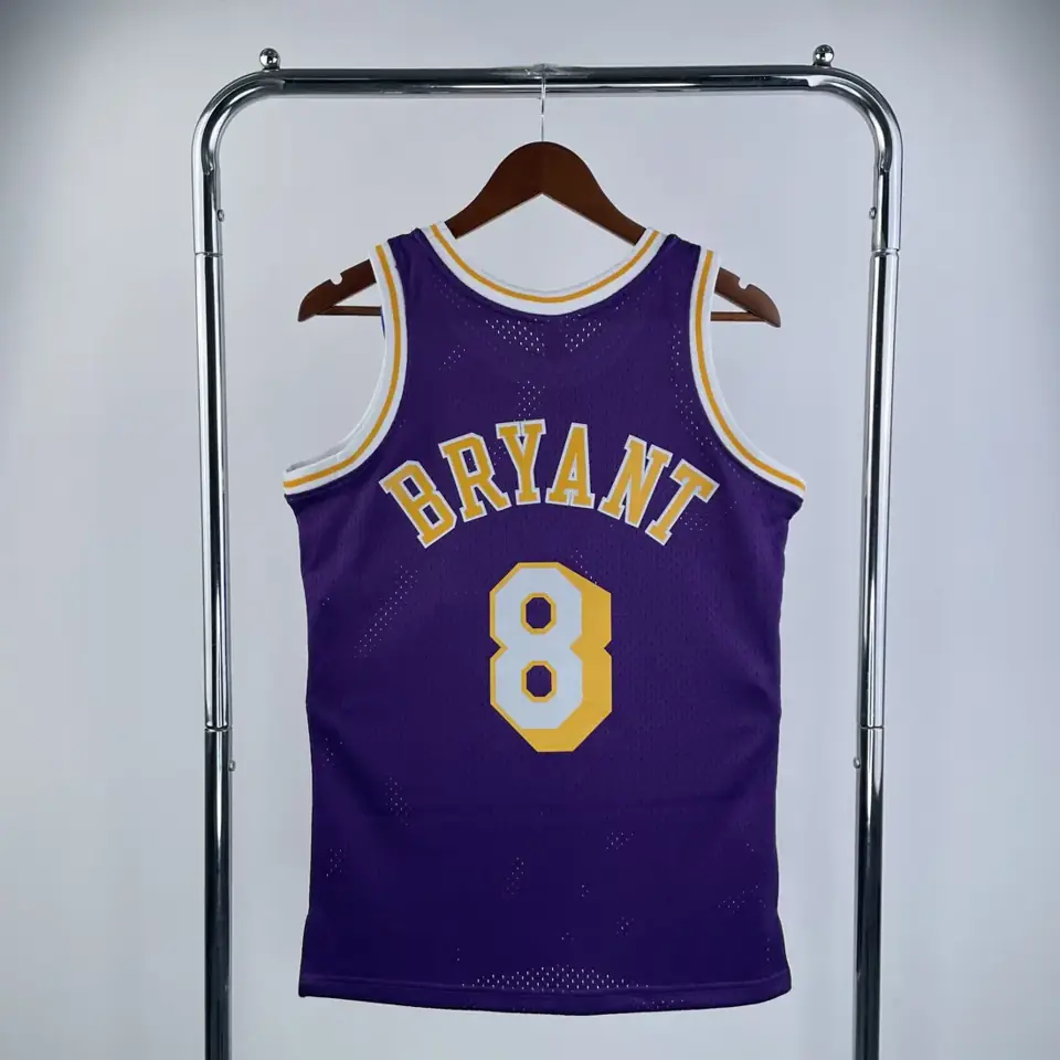 Foto 2 de Camiseta retro MN termo-prensada: SW Los Angeles Lakers temporada 96/97 cuello redondo morado n.º 8 Kobe
