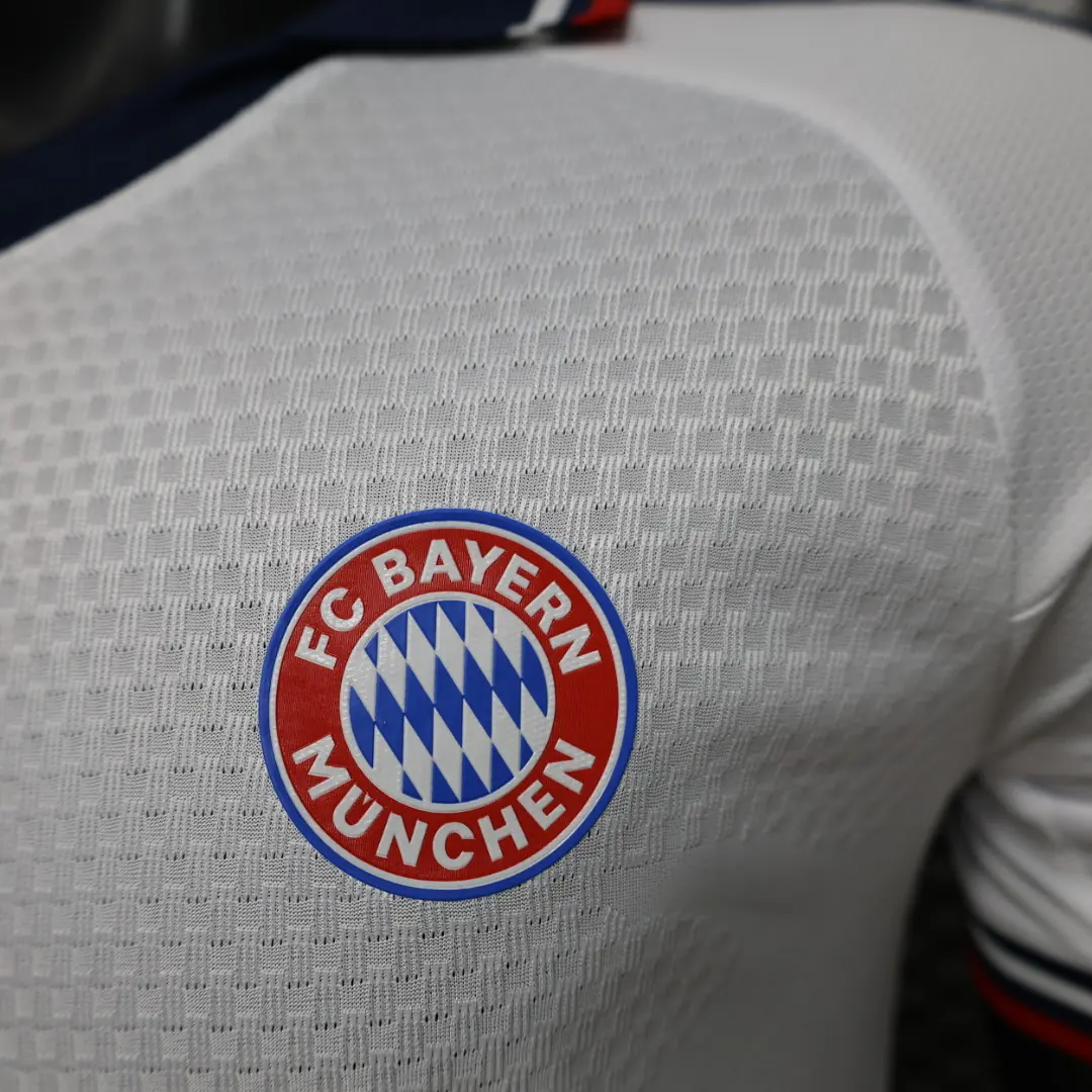 Foto 8 de Versión jugador 26.27 Bayern de Múnich visitante S a 2XL