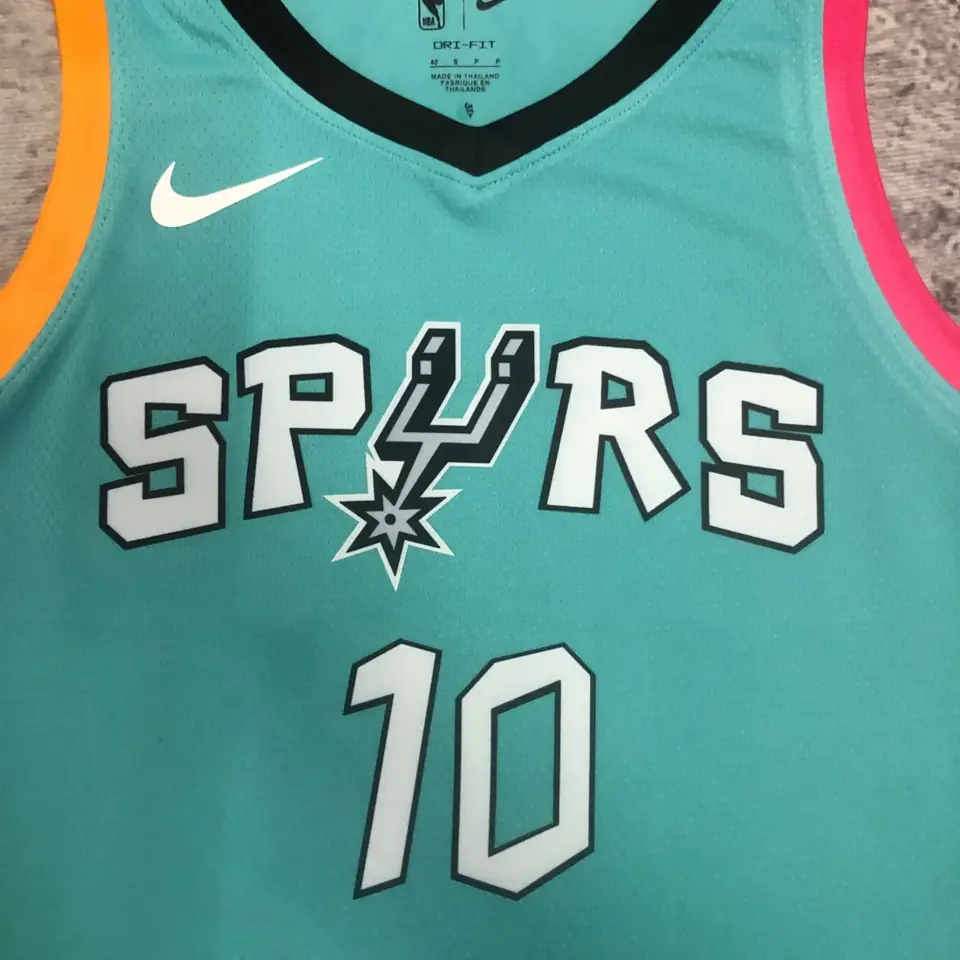 Foto 3 de Temporada 23 Spurs City Edition nº 10 Sochan