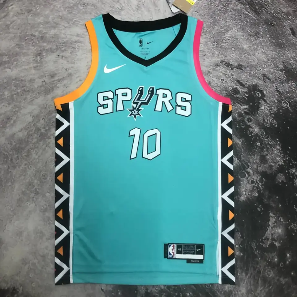 Foto 5 de Temporada 23 Spurs City Edition nº 10 Sochan