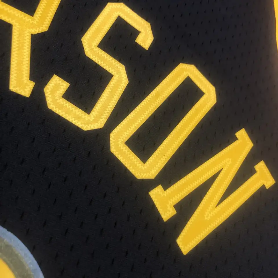 Foto 2 de Camiseta retro MN termoimpresa: SW Denver Nuggets temporada 06/07 azul marino n.º 3 Iverson