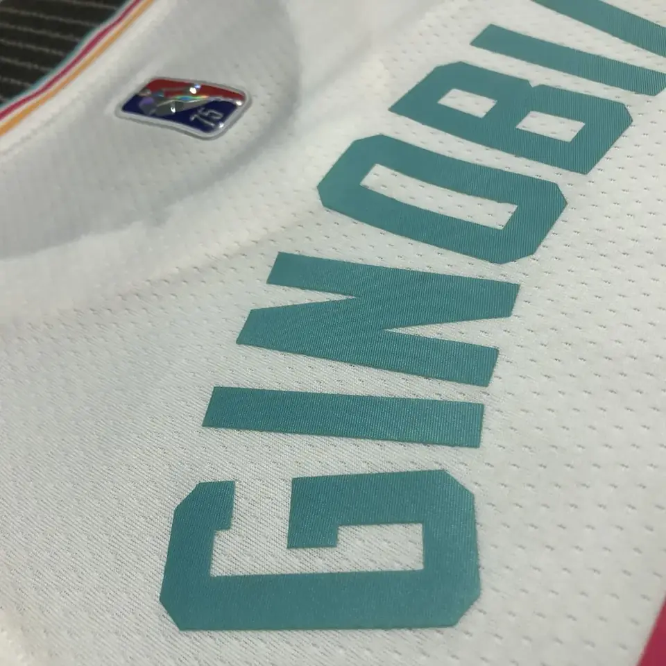 Foto 7 de temporada 22 Spurs edición ciudad número 20 Ginóbili